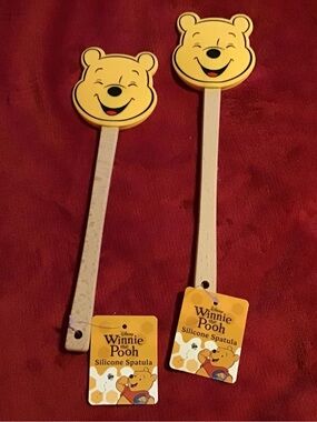 Disney Winnie the Pooh Yellow Silicone Spatulas - Set of 2